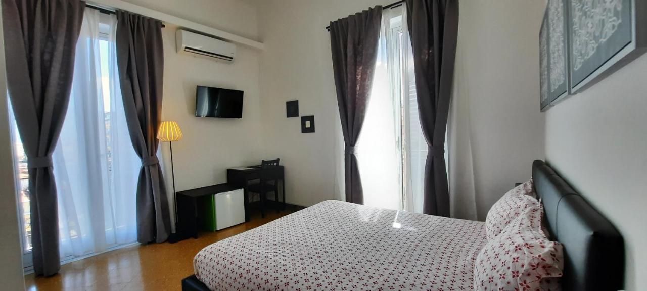 Politeamari Hotel Palermo Ngoại thất bức ảnh