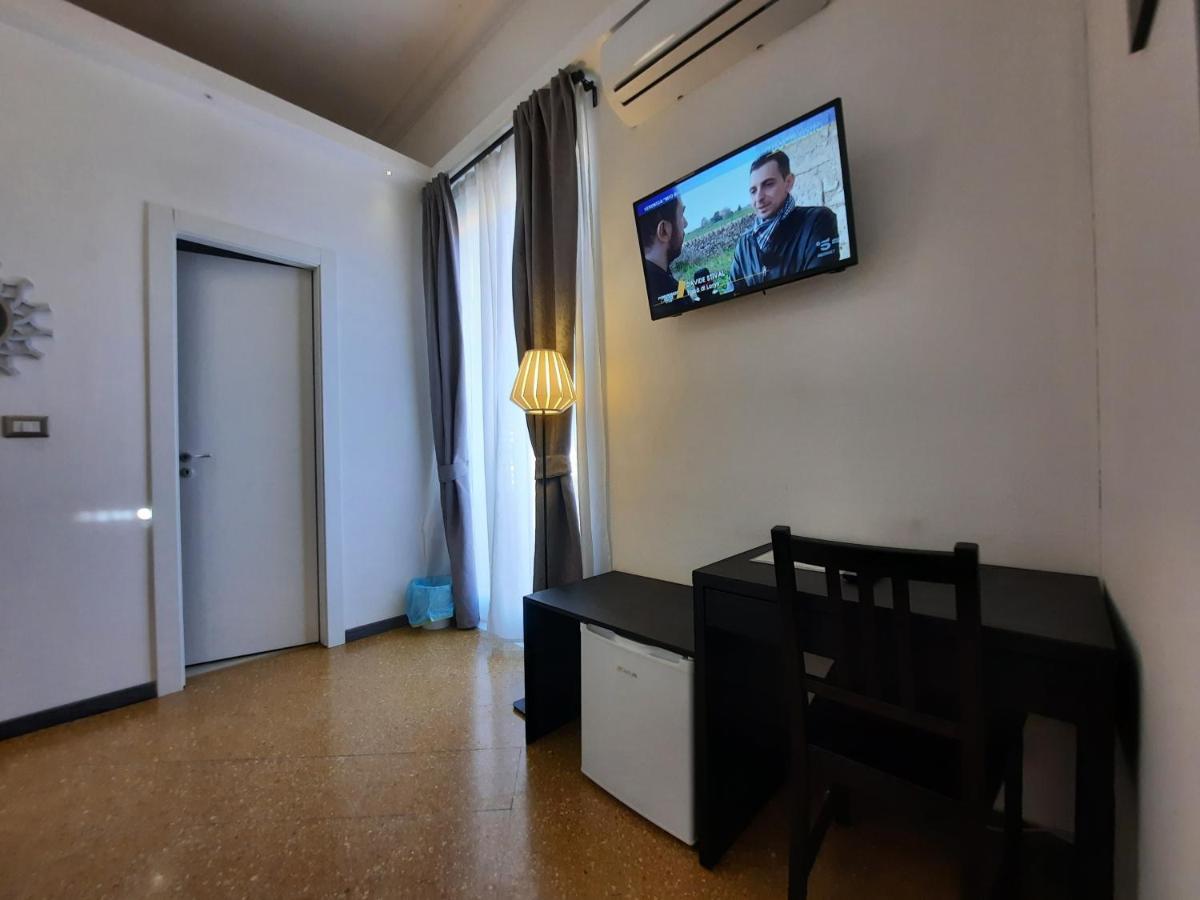 Politeamari Hotel Palermo Ngoại thất bức ảnh